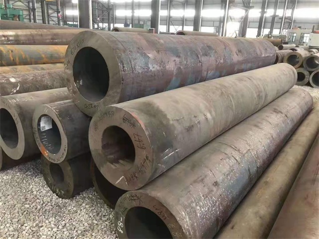 郫县42CrMo厚壁钢管现货批发价